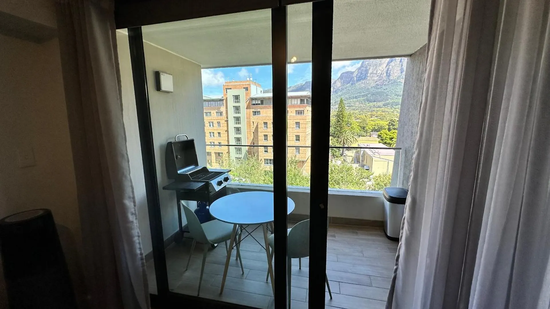 Newlands Peak Apartments Cape Town