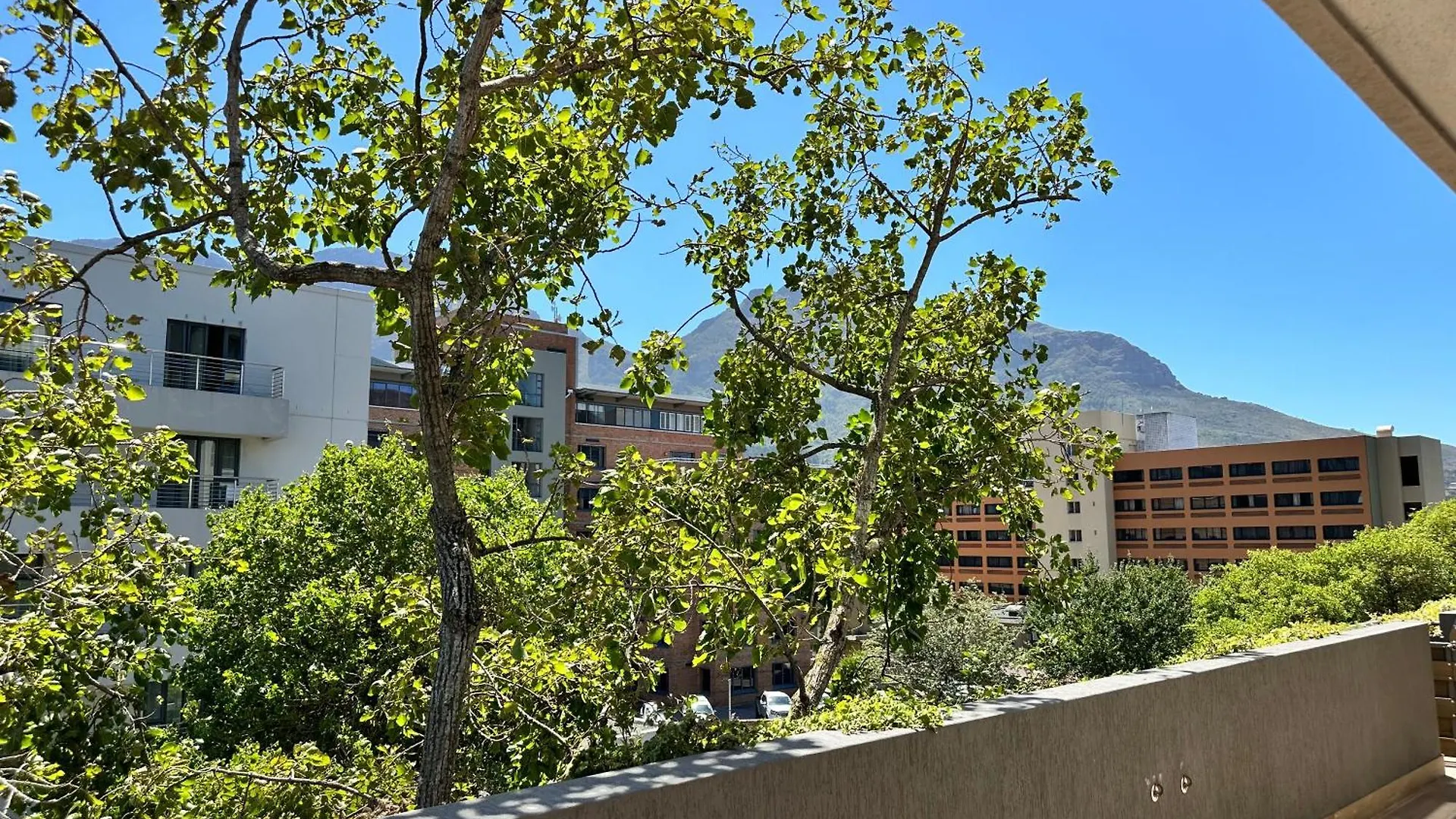 Newlands Peak Apartments Cape Town