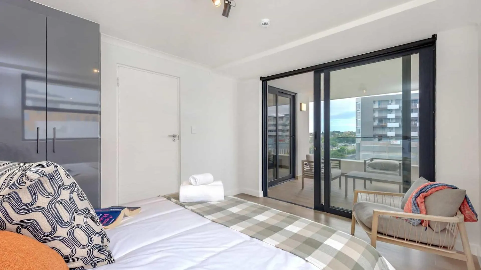 Newlands Peak Apartments Cape Town