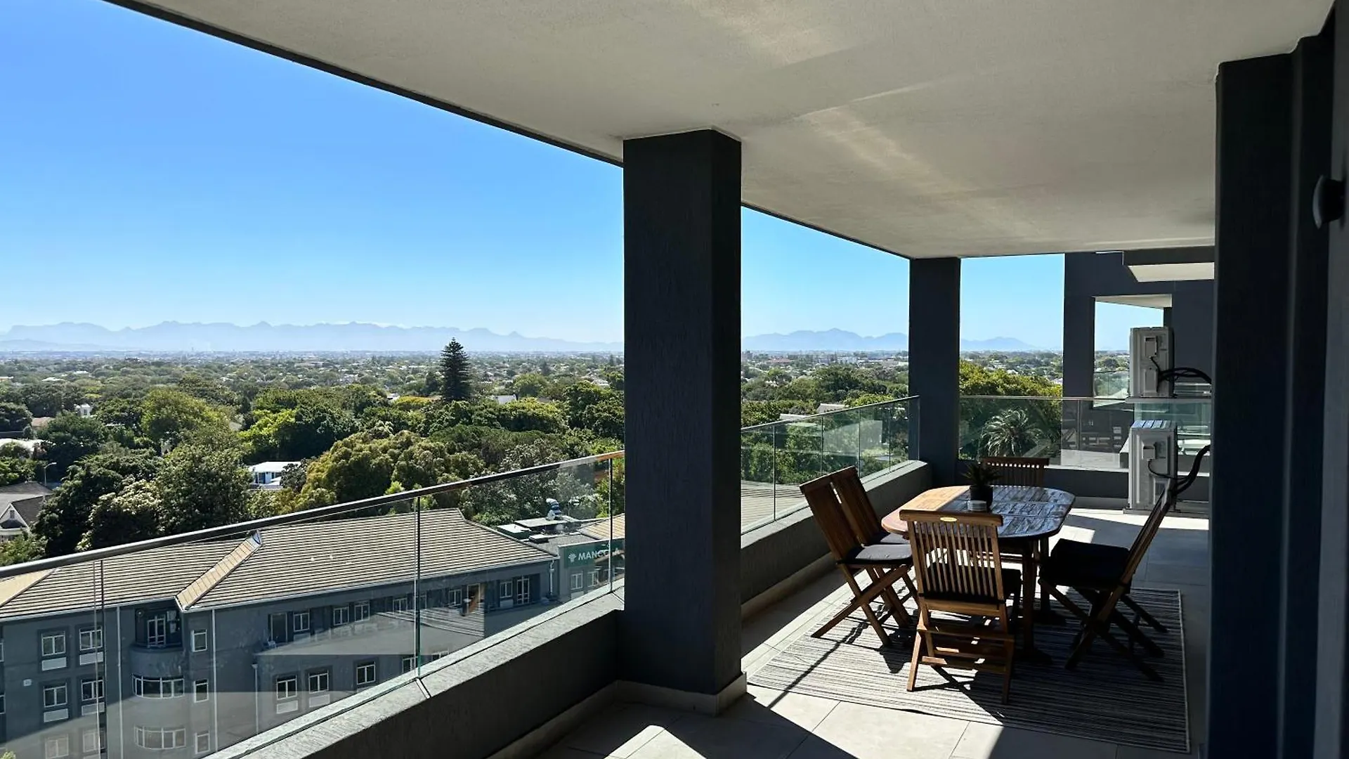 Newlands Peak Apartments Cape Town