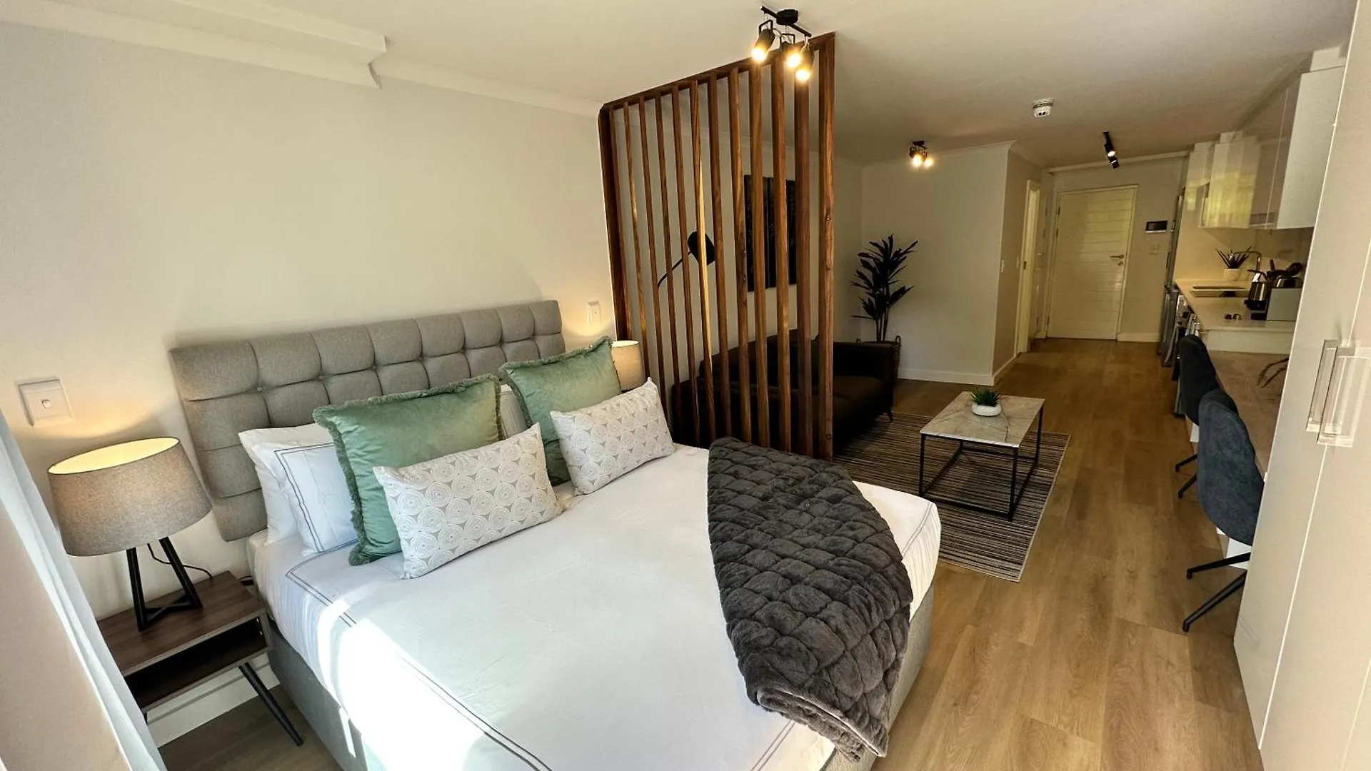Newlands Peak Apartments Cape Town South Africa